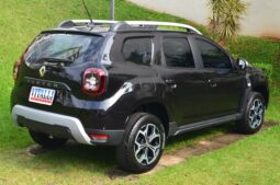 DUSTER ICONIC 1.6 CVT 2021 completo