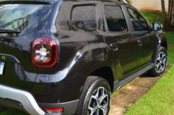 DUSTER ICONIC 1.6 CVT 2021 completo