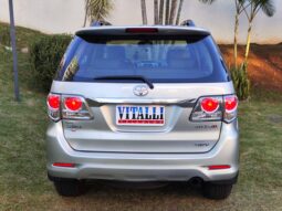 HILUX SW4 SRV 4X4 3.0 TB DIESEL AT 2013 completo