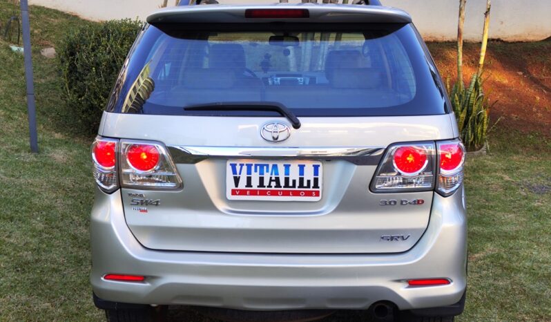 HILUX SW4 SRV 4X4 3.0 TB DIESEL AT 2013 completo