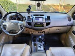 HILUX SW4 SRV 4X4 3.0 TB DIESEL AT 2013 completo