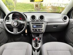 VOYAGE 1.0 8V 2013 completo