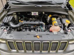 RENEGADE LONGITUDE 1.8 AT 2021 completo