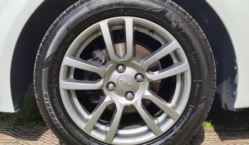 SONIC HACTH LTZ 1.6 AT 2014 completo
